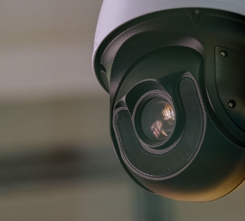 保育園の映像も第三者に閲覧？ネットワークカメラの安全性を再確認